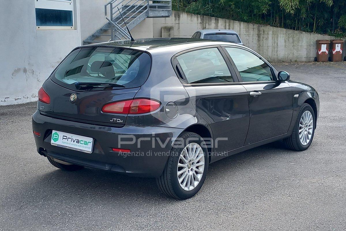 ALFA ROMEO 147 1.9 JTD (120) 5 porte Distinctive