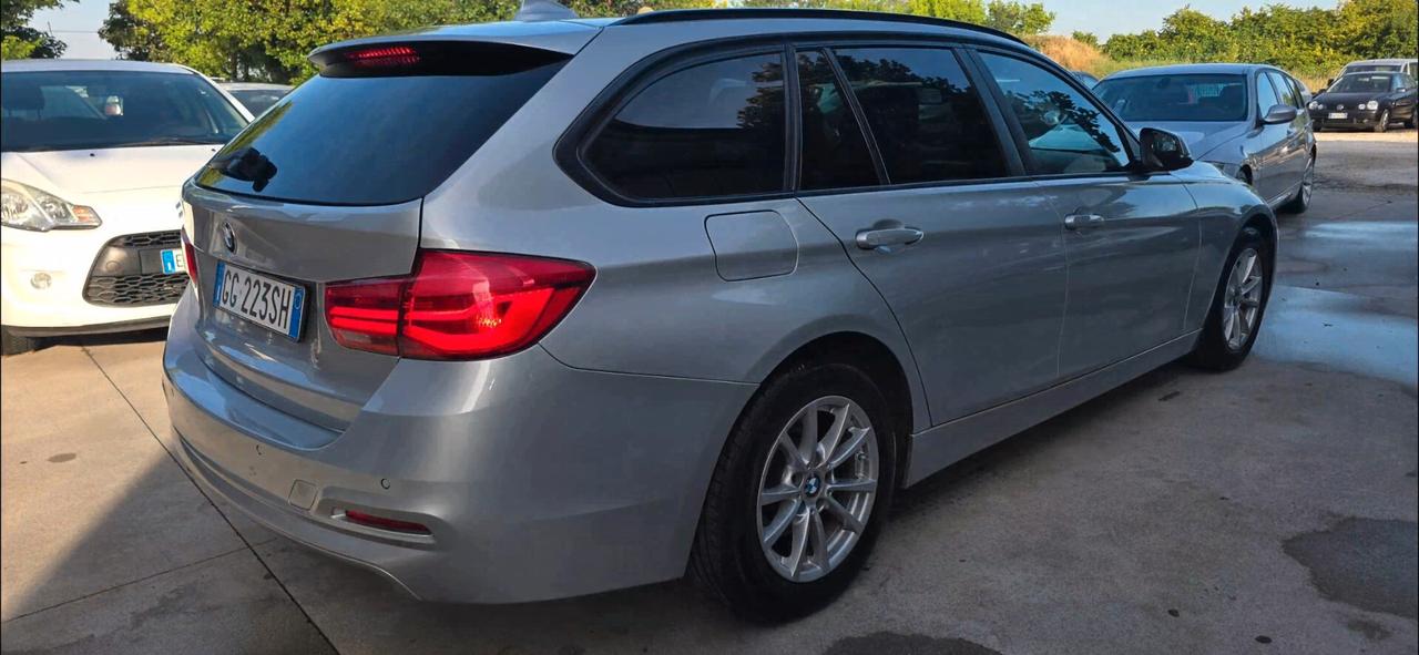 Bmw 318 318d xDrive Touring Business Advantage