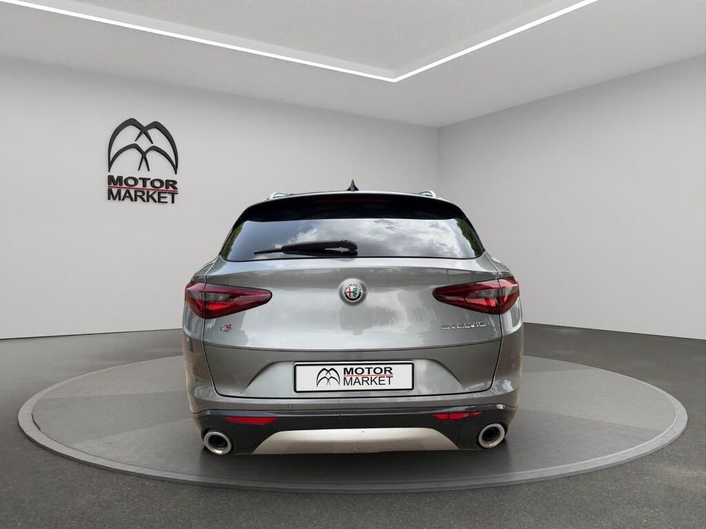 Alfa Romeo Stelvio 2.0 Turbo Ti Q4 AT8