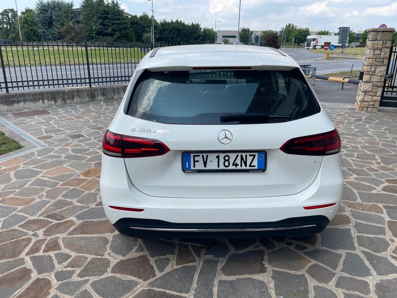 Mercedes-benz B 180 d Automatic Sport