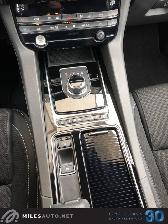 JAGUAR F-Pace MOTORE NUOVO - 2.0 D 180 CV AWD aut. R-Sport