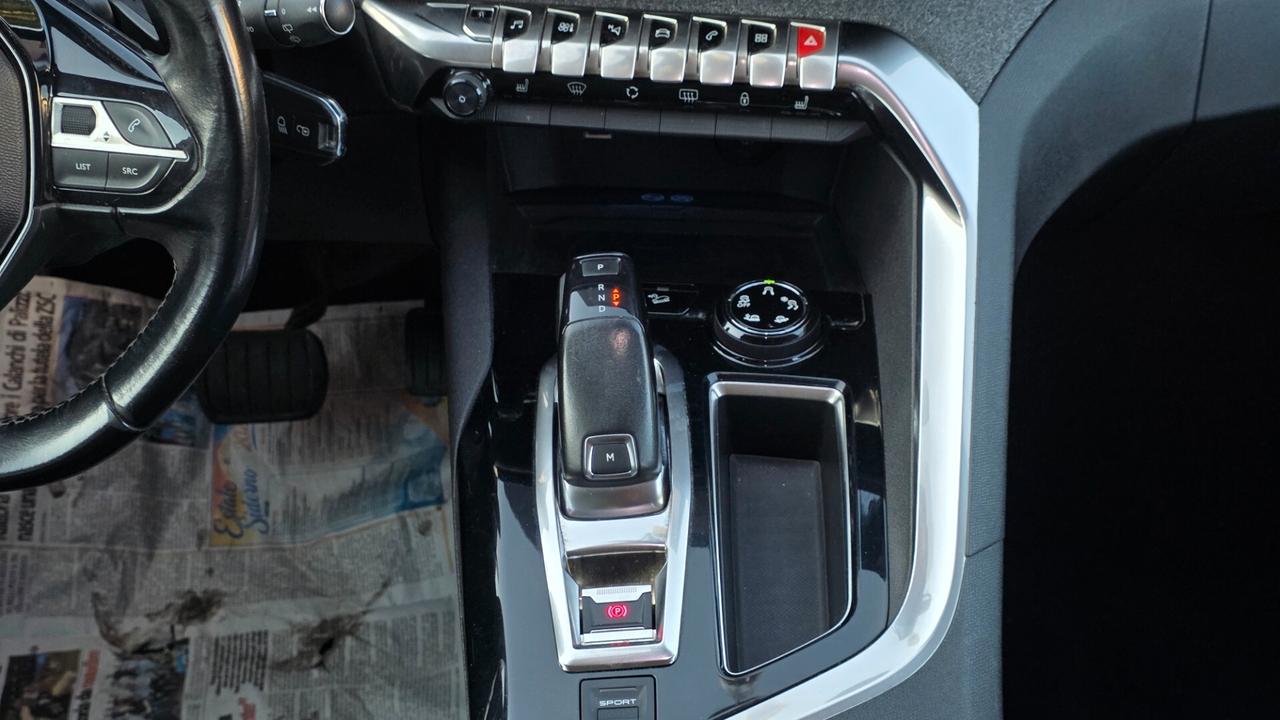 Peugeot 3008 BlueHDi 120 S&S Allure