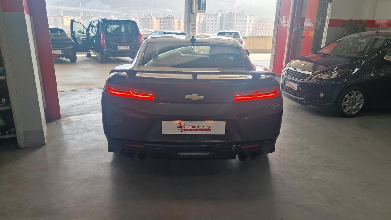 Chevrolet Camaro 6.2L V8 Coupé 50° ANNIVERSARIO NO SUPERBOLLO