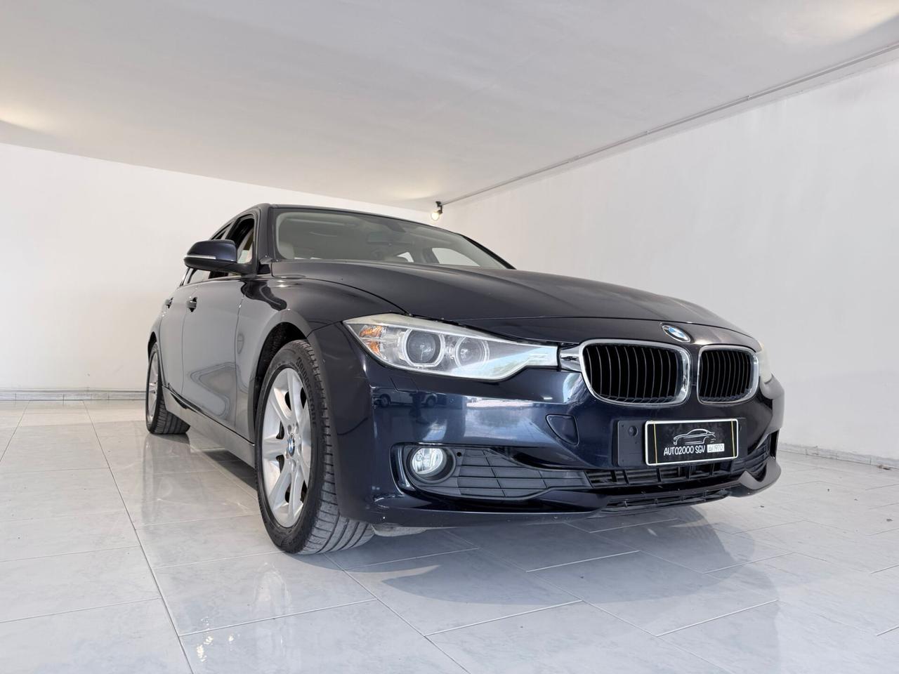 Bmw 320d Luxury 2.0D 185 CV PELLE+XENO