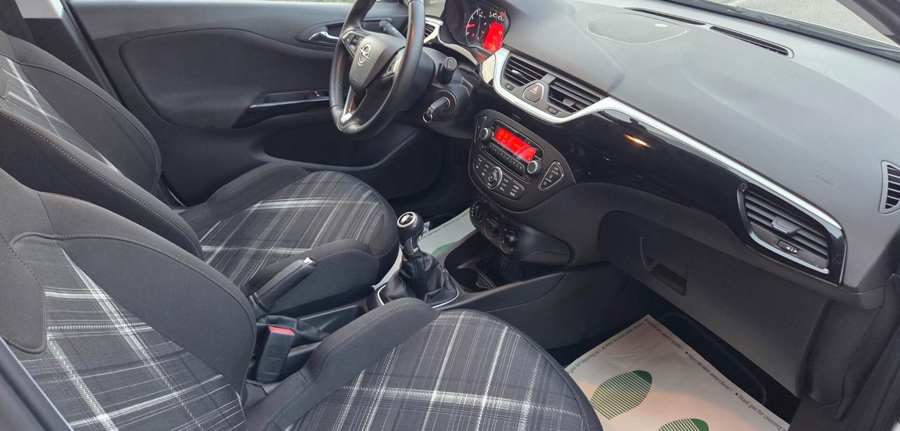 Opel Corsa 1.4 90CV GPL Tech 5 porte b-Color