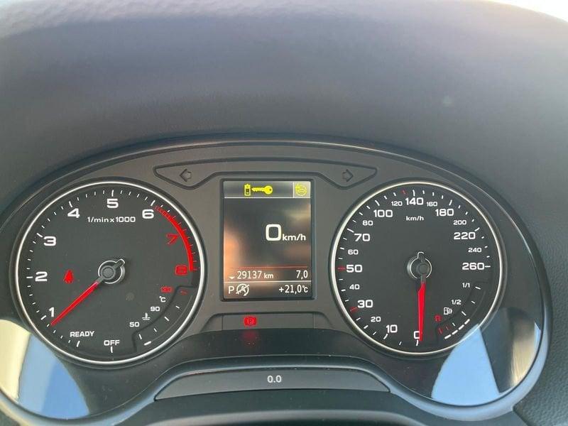 Audi Q2 Q2 35 TFSI S tronic Business Advanced