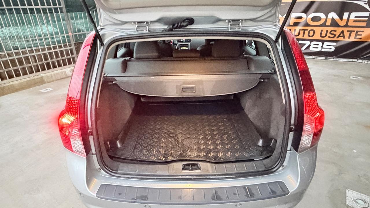 Volvo V50 1.6 BENZINA EURO4 NEOPATENTATI