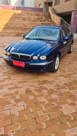 Jaguar X-Type 2.5 V6 24V cat Executive