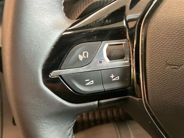 PEUGEOT 2008 1.2 PureTech 100cv Allure Pack S&S
