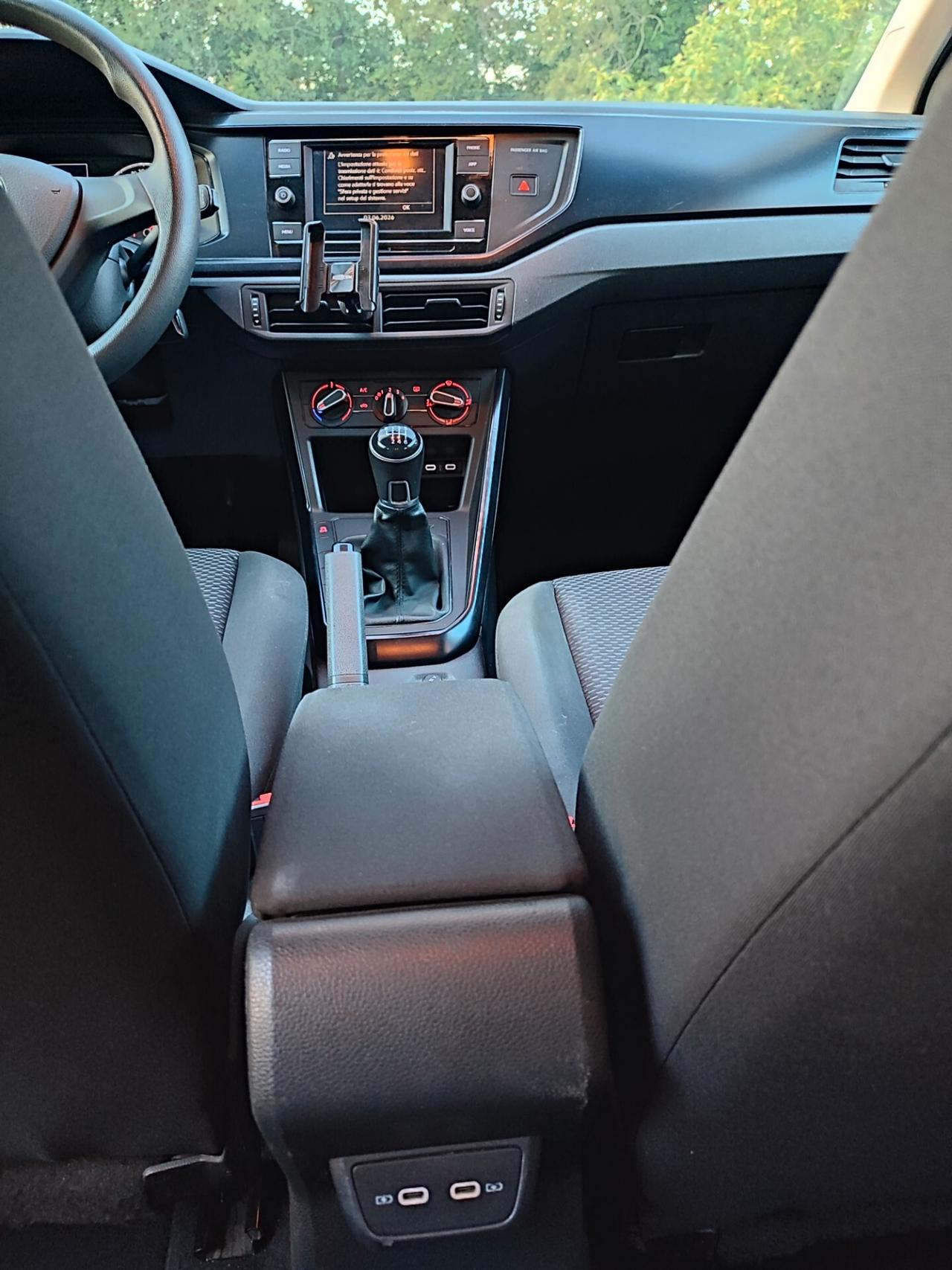 VOLKSWAGEN POLO DEL 2021 TGI A METANO DI CASA