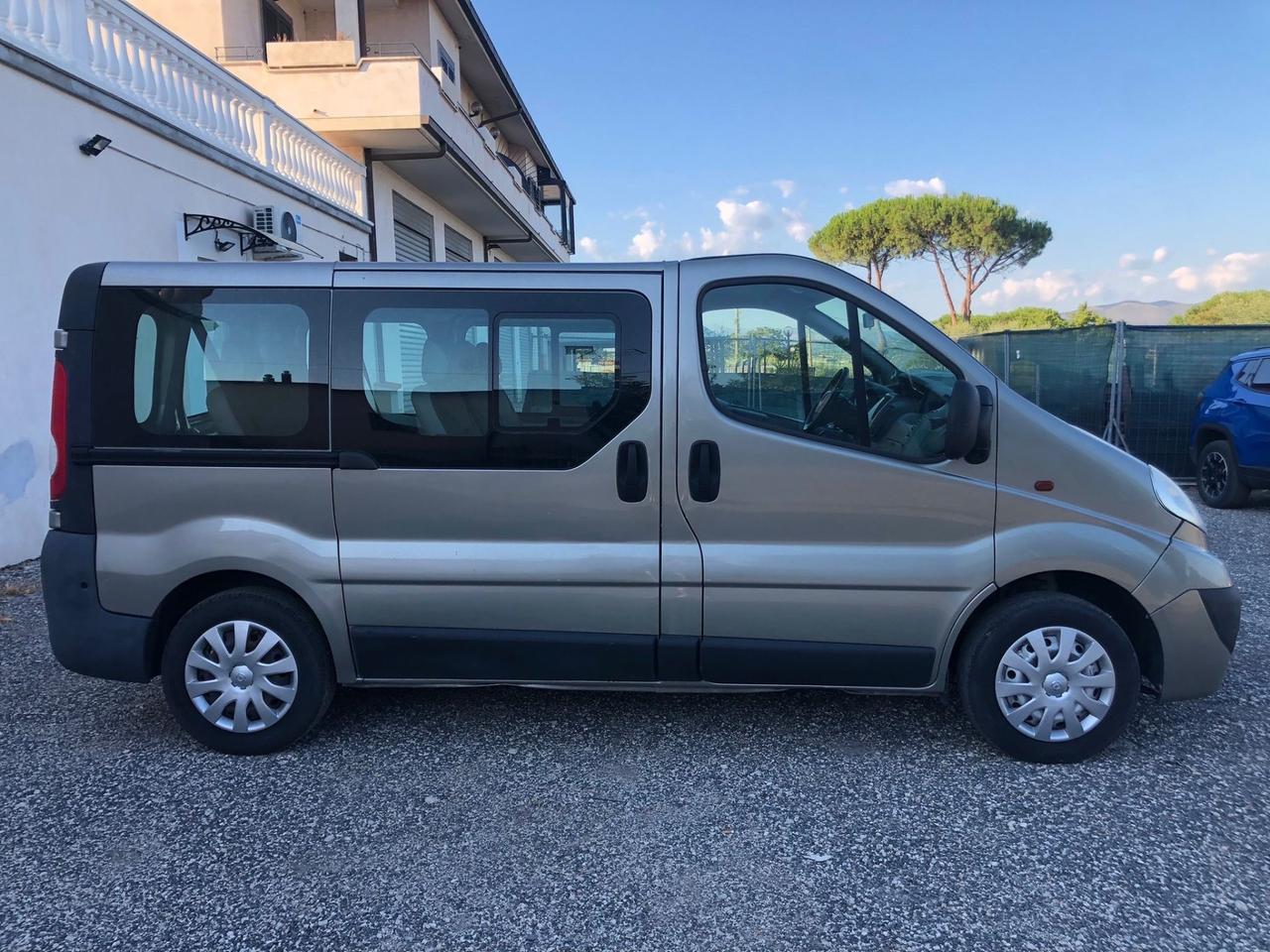 Opel Vivaro 29 2.5 CDTI PC-TN Combi 9 posti Fap