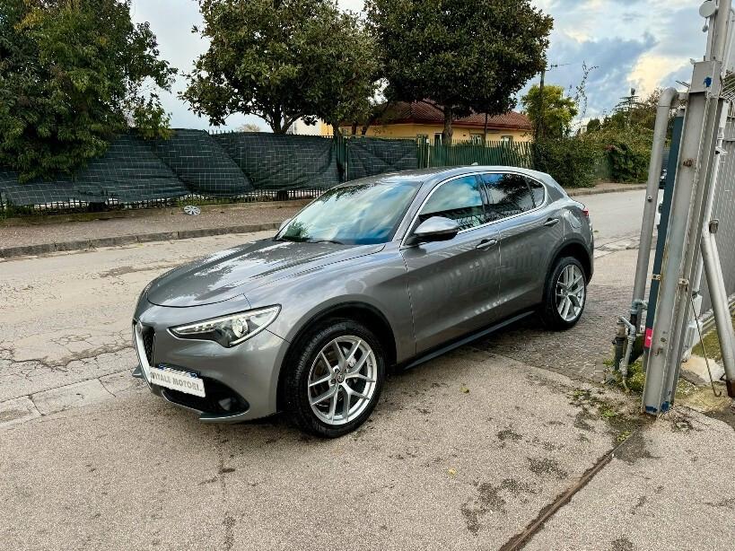 Alfa Romeo Stelvio 2.2 TD AT8 210 CV Q4