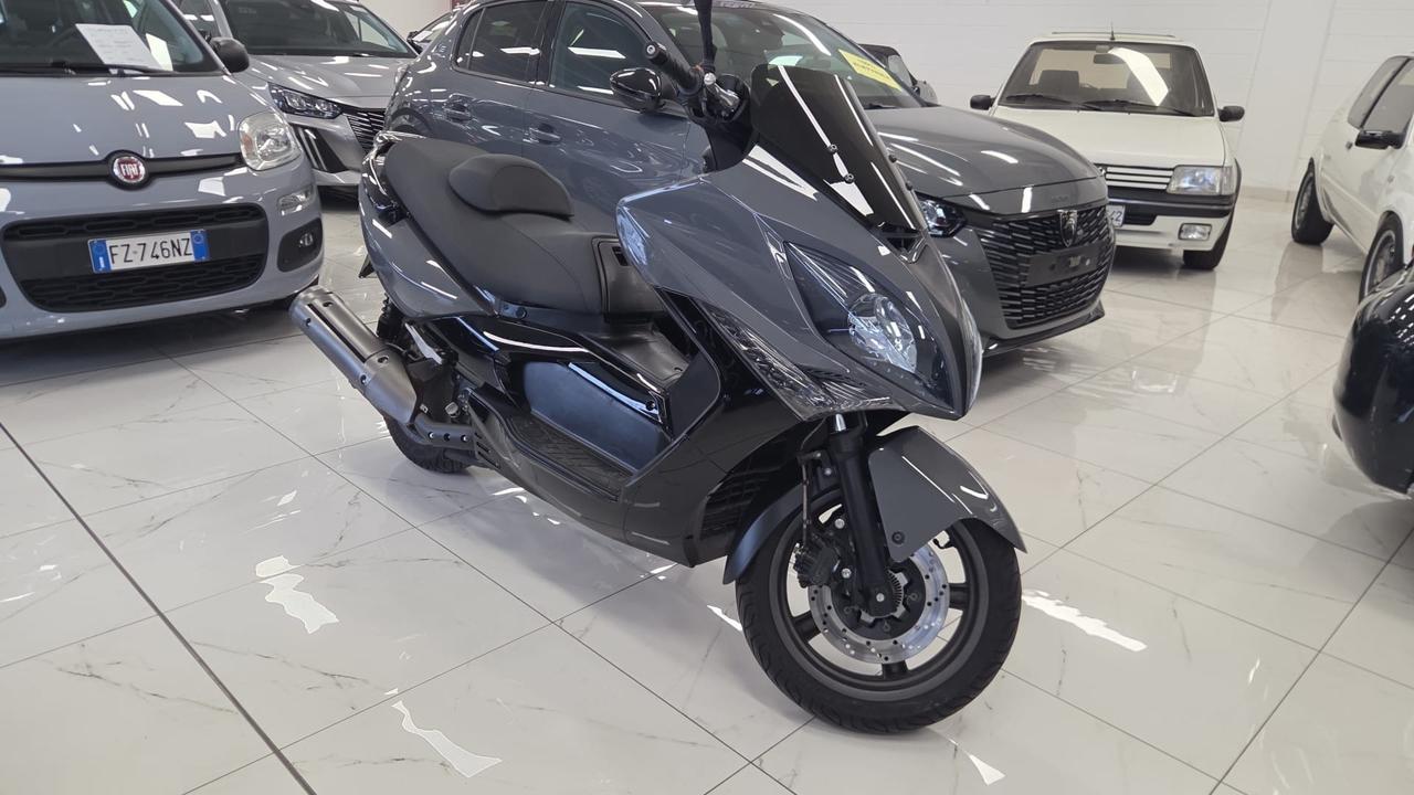 Kymco Xciting 300i