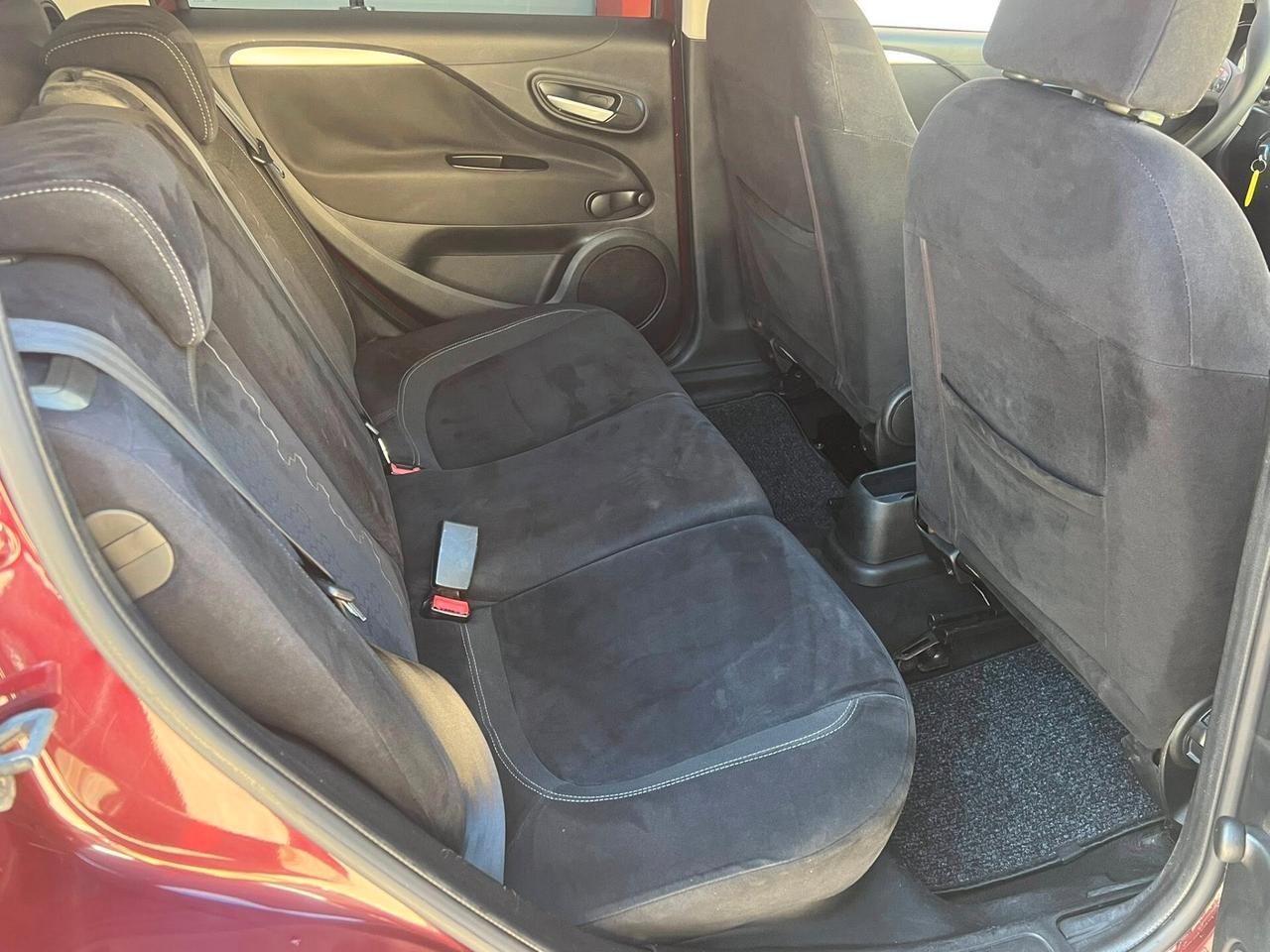 Fiat Punto 1.3 MJT II 75 CV 5 porte Lounge