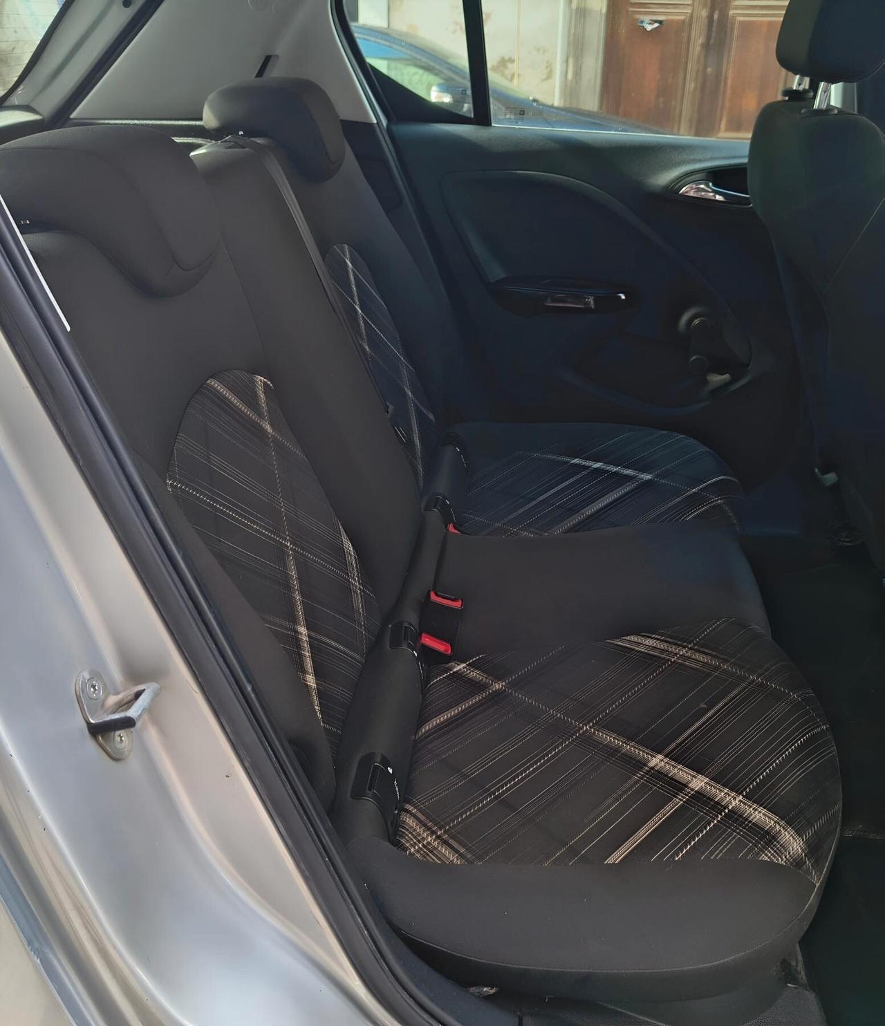 Opel Corsa 1.2 5 porte - KM 35000