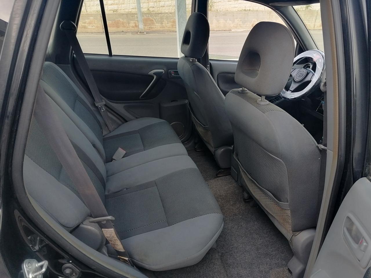 Toyota RAV 4 RAV4 2.0 Tdi D-4D 4x4 cat 5 porte