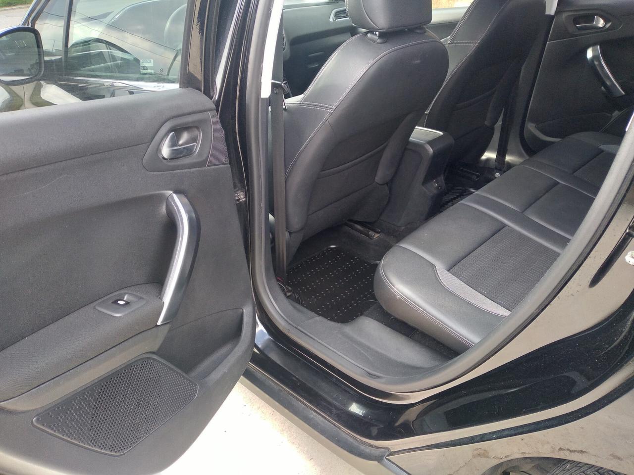 Peugeot 20081.6 BlueHDi S&S Black Matt