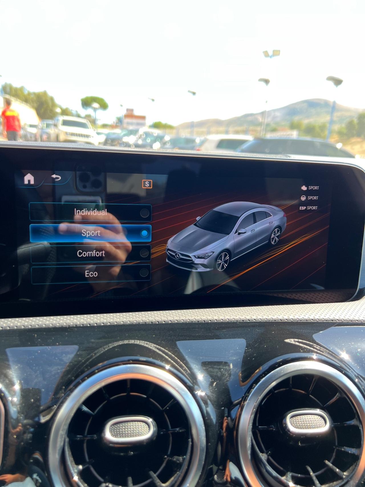 Mercedes-benz CLA 200 d Premium AMG 2020