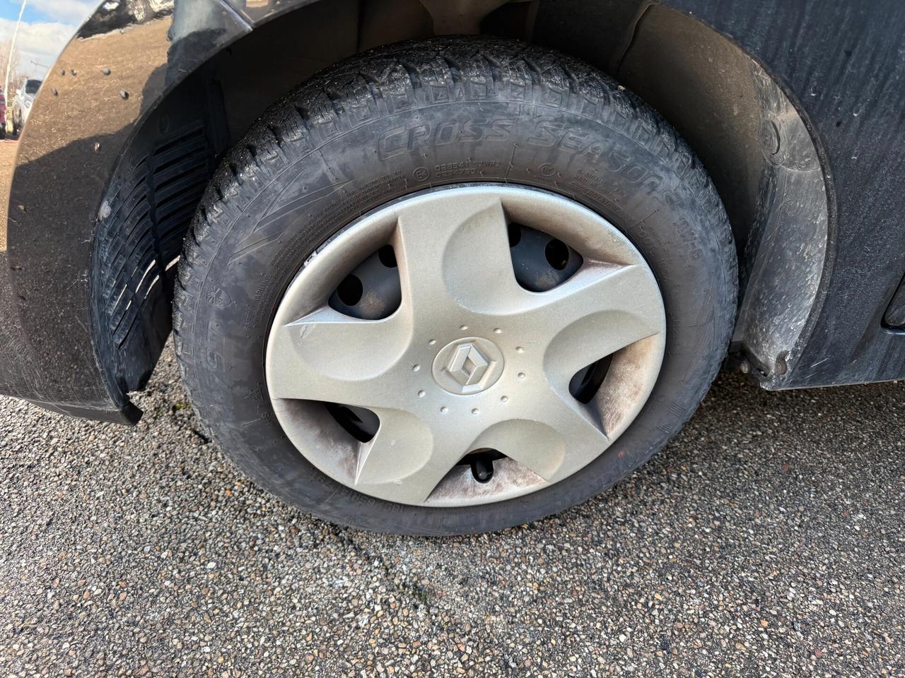 RENAULT TWINGO 1,2 BZ 58 CV DYNAMIC 3P