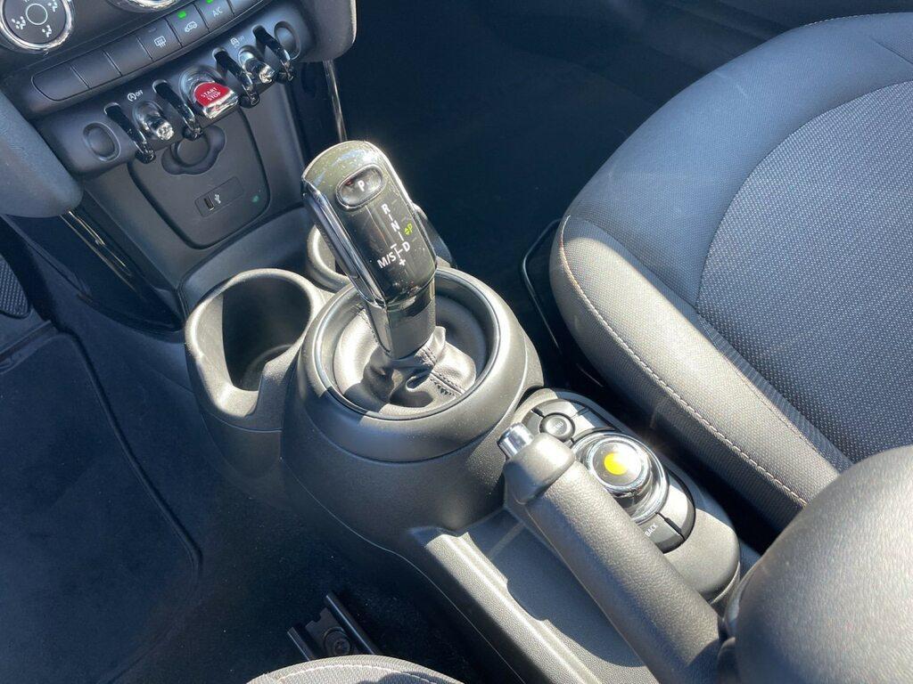 Mini Cooper D 1.5 TwinPower Turbo Cooper D Business DCT