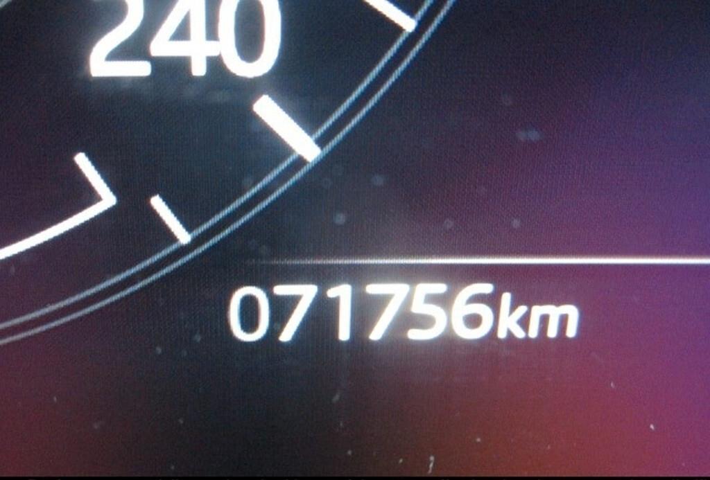 LAND ROVER EVOQUE 2.0D I4 163CV AUTO AWD R-DYNAMIC S ( FARI LED - COCKPIT - PELLE - TETTO PANORAMICO APR. - NAVI - MIRROR - PDC - TELECAMERA 360 - CERCHI 18 )