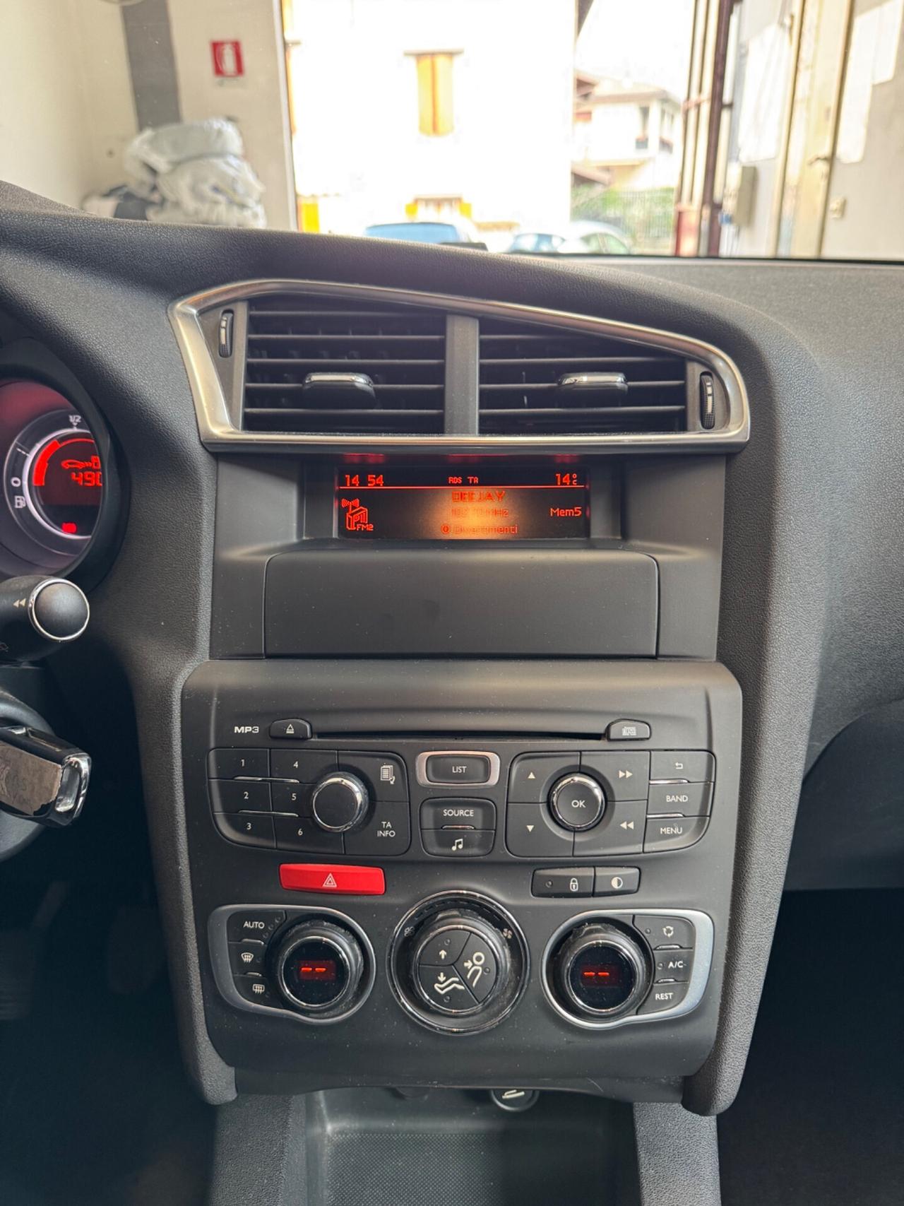 Citroen C4 1.6 HDi 90 Attraction