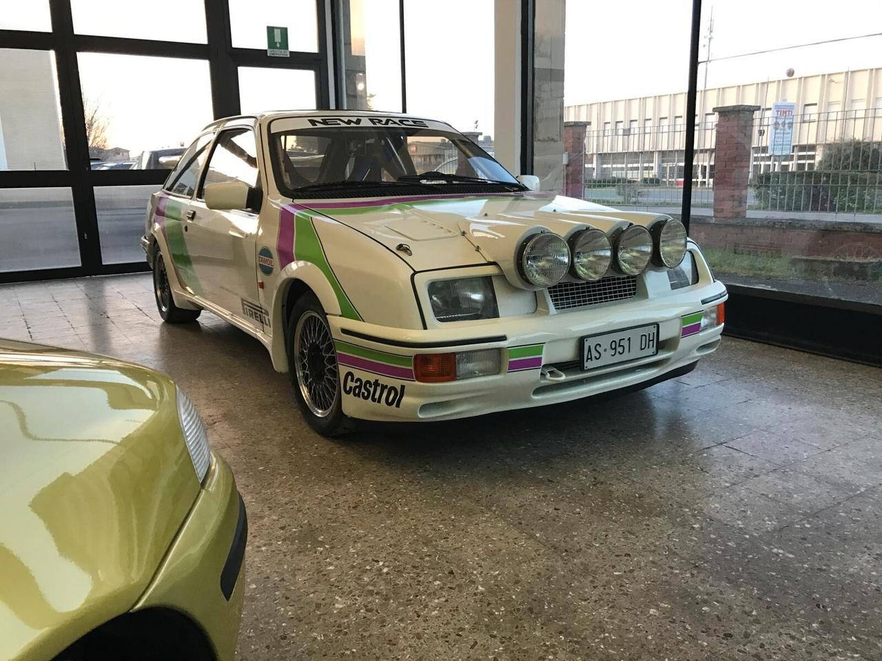 Ford Sierra Cosworth gruppo N reperto ex scuderia New Race 363cv