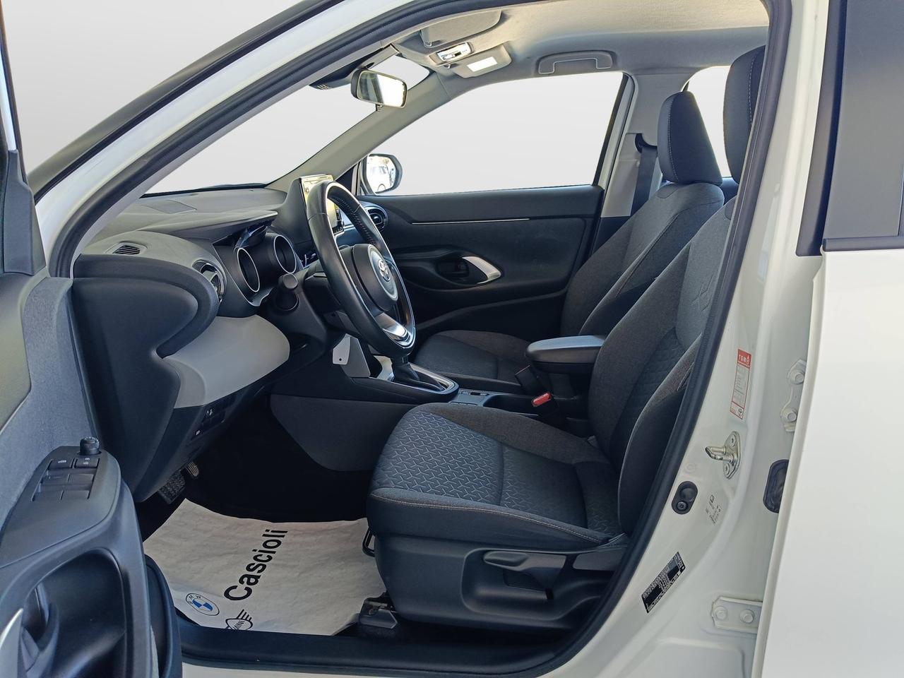 TOYOTA Yaris Cross - MY'21