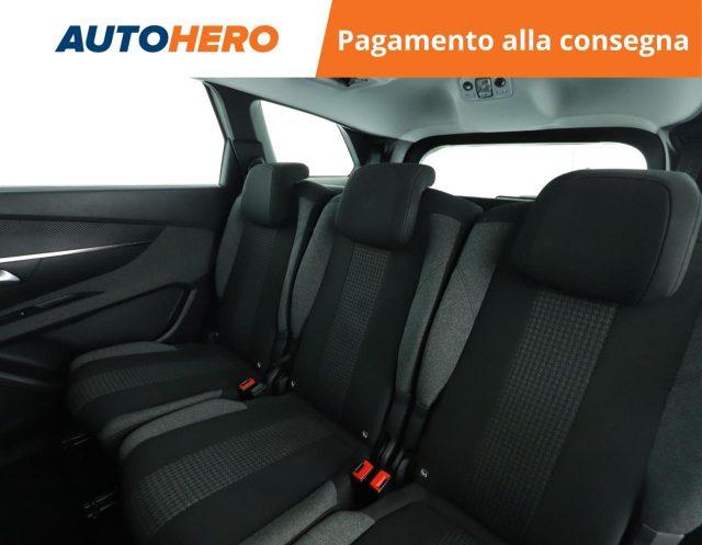 PEUGEOT 5008 BlueHDi 130 S&S Active Pack