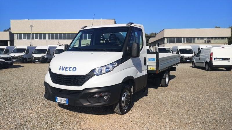Iveco Daily 35C14 BTor 2.3 HPT PL Cassone con Gru
