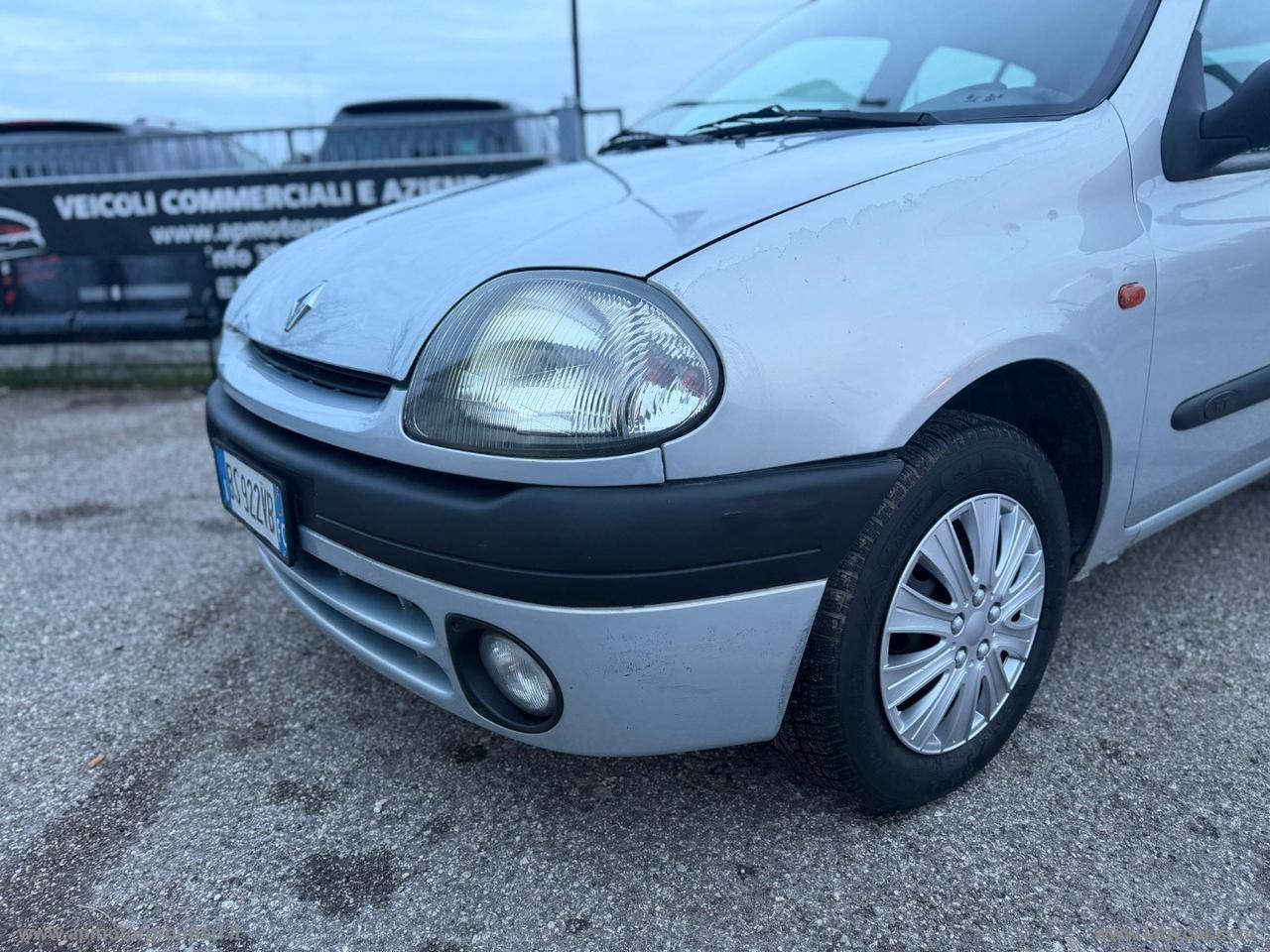 RENAULT Clio 1.2CAT 5p. RT