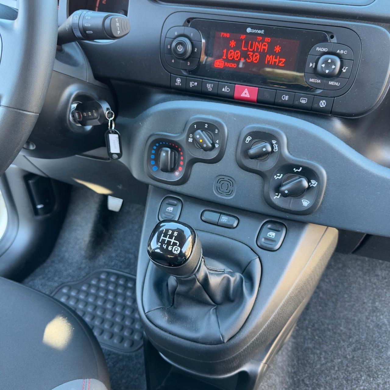 Fiat Panda 1.0 Hybrid IN PROMO