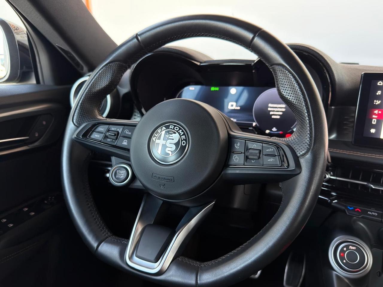 Alfa Romeo Tonale 1.6 diesel 130 CV TCT6 Veloce