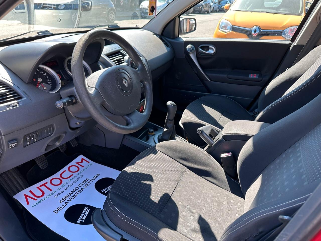 Renault Megane Mégane 1.6 16V 5 porte Luxe Dynamique GPL