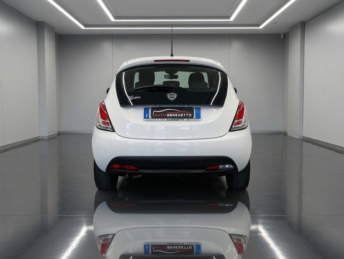 Lancia Ypsilon 1.3 MJT 16V 95 CV S&S Gold 2011