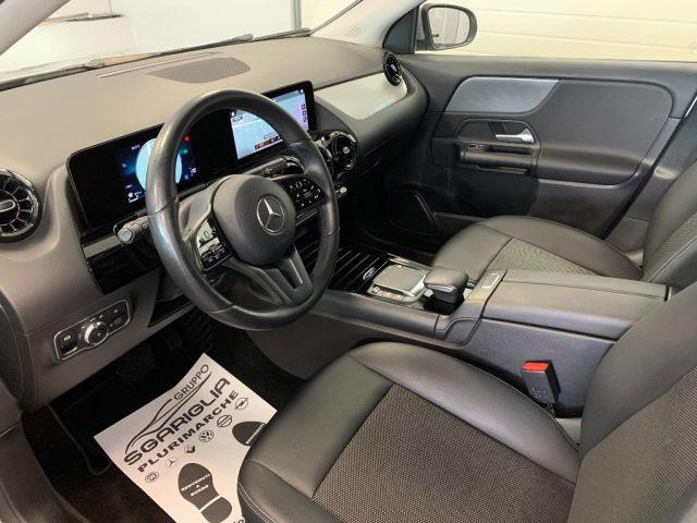 MERCEDES-BENZ GLA 180 d Automatico Sport Plus