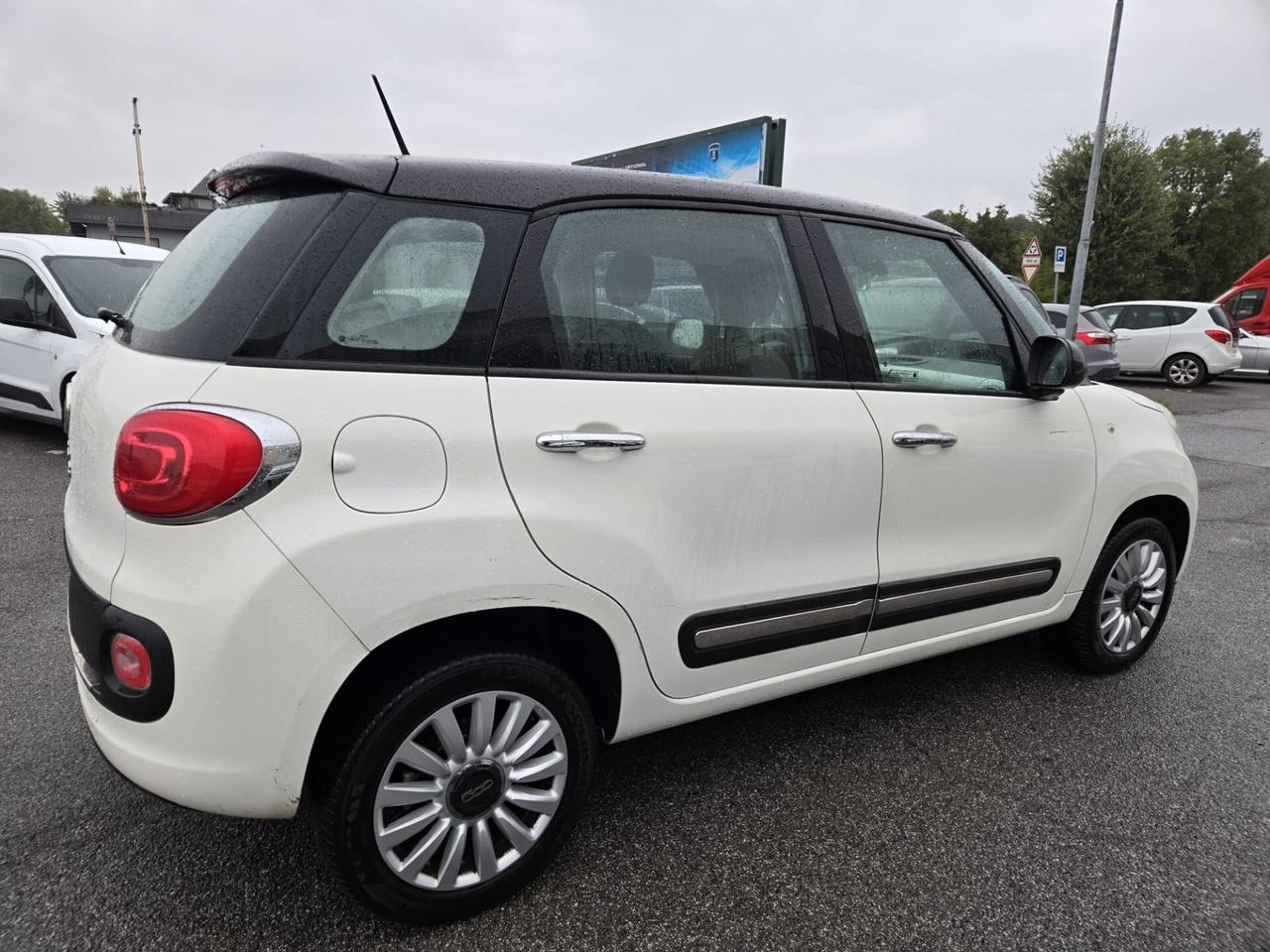 Fiat 500L 0.9 TwinAir Turbo Natural Power Pop