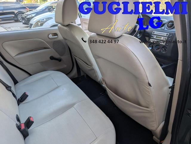 FORD Fiesta 1.4 TDCi 5p. Ghia Pelle beige