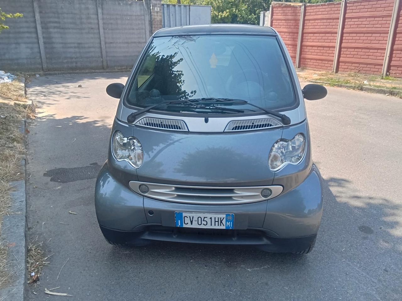 Smart ForTwo 700 coupé pure (45 kW)