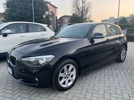 BMW Serie 1 120d 5p. Unique Cambio Autom.