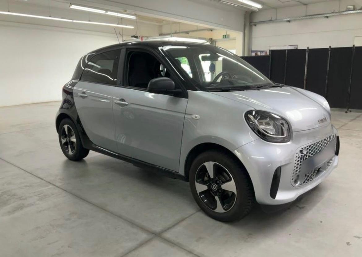 Smart ForFour EQ Passion 22Kw - Solo 25.095Km !!