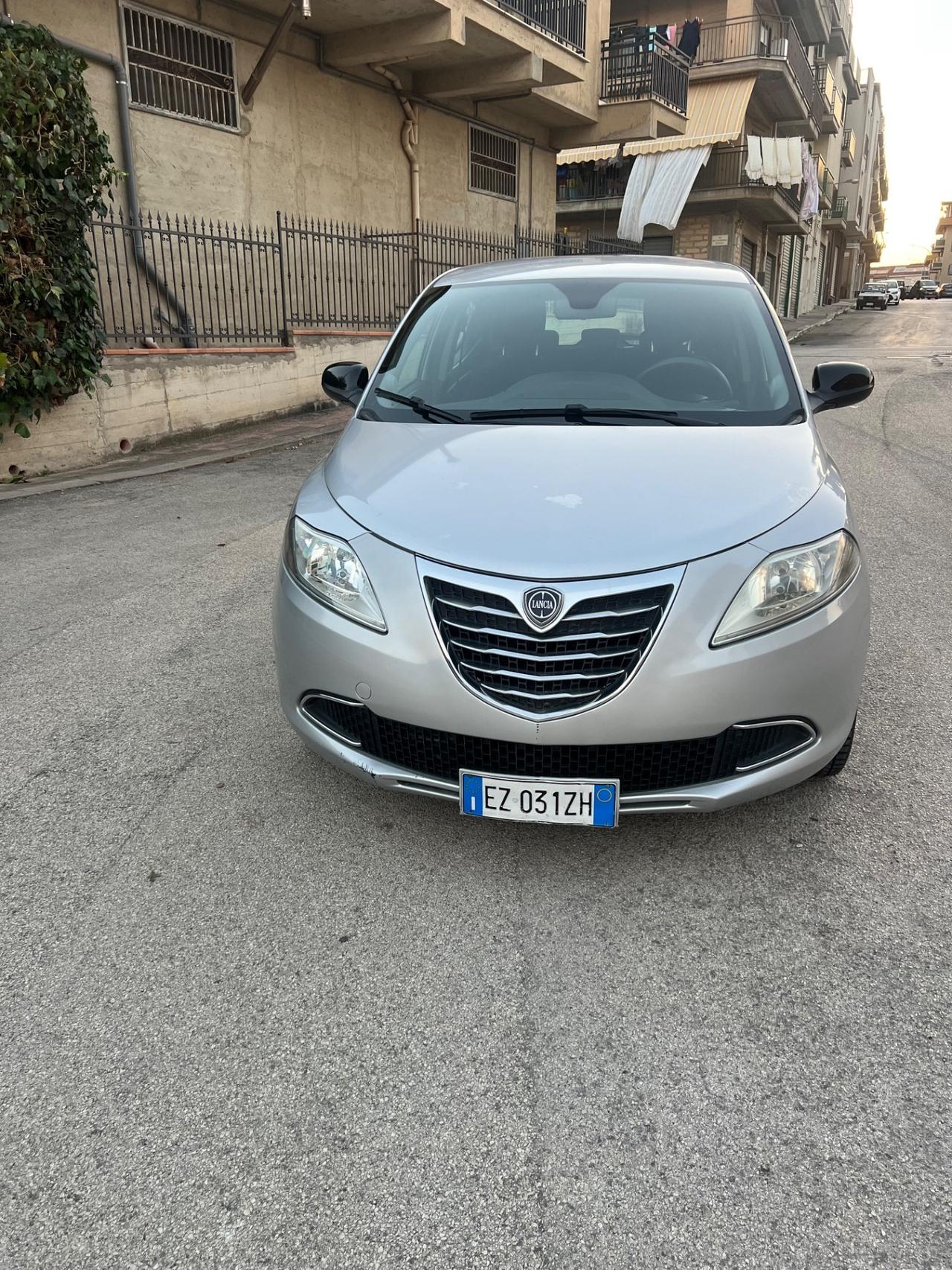 Lancia Ypsilon 1.3 MJT 16V 95 CV 5 porte S&S Elefantino