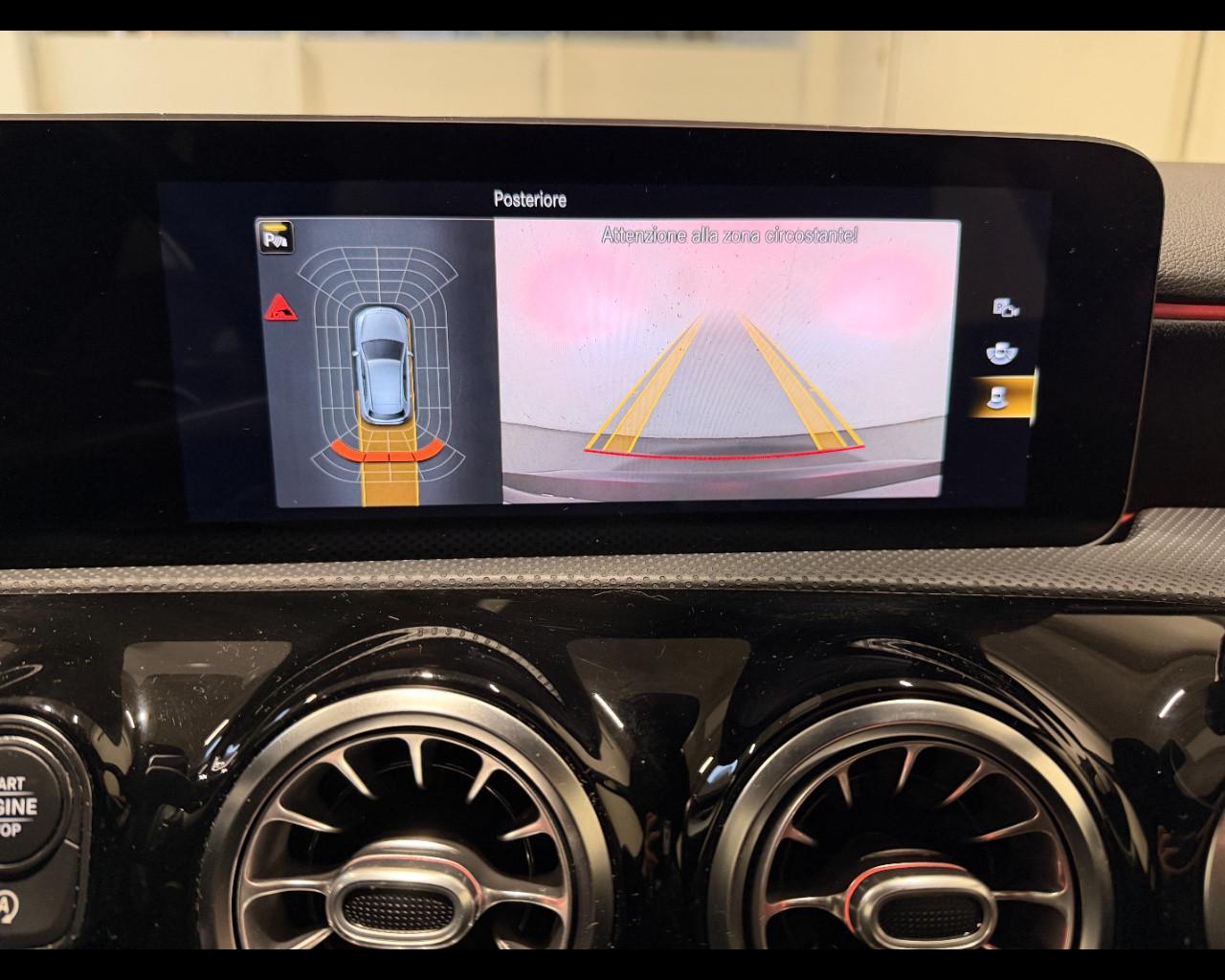 Mercedes-Benz A180 D PREMIUM AUTO