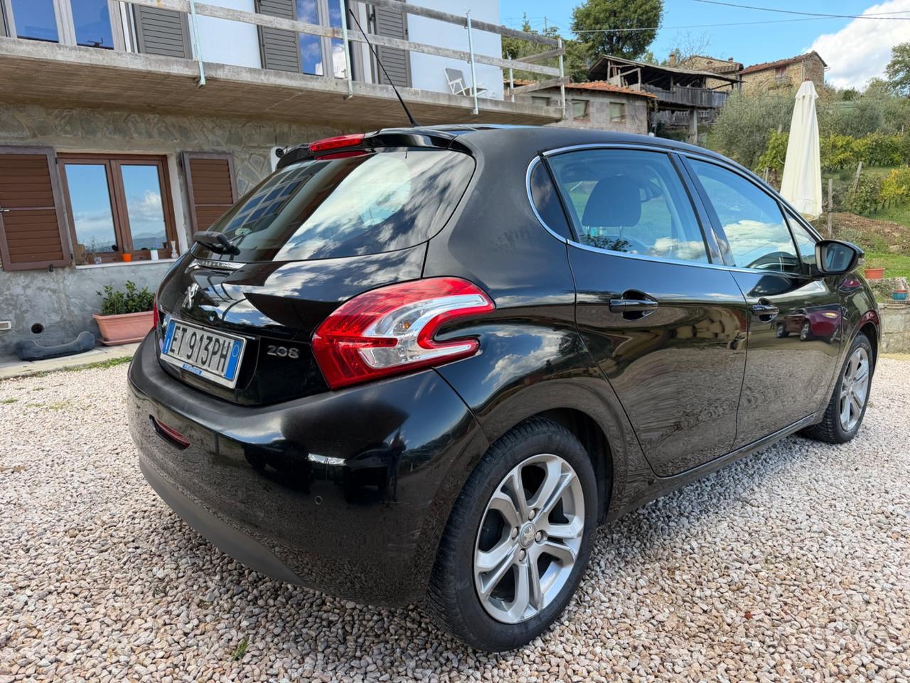 Peugeot 208 1.4 HDi 68 CV 5 porte Active