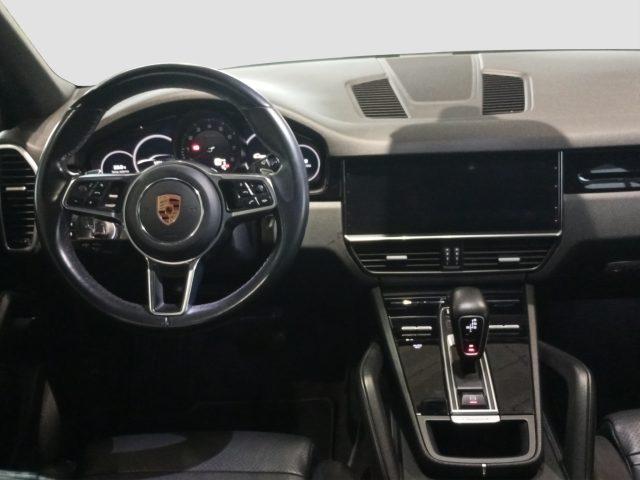 PORSCHE Cayenne Cayenne