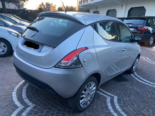 LANCIA Ypsilon 1.3 MJT 16V 95 CV 5 porte S&S Silver