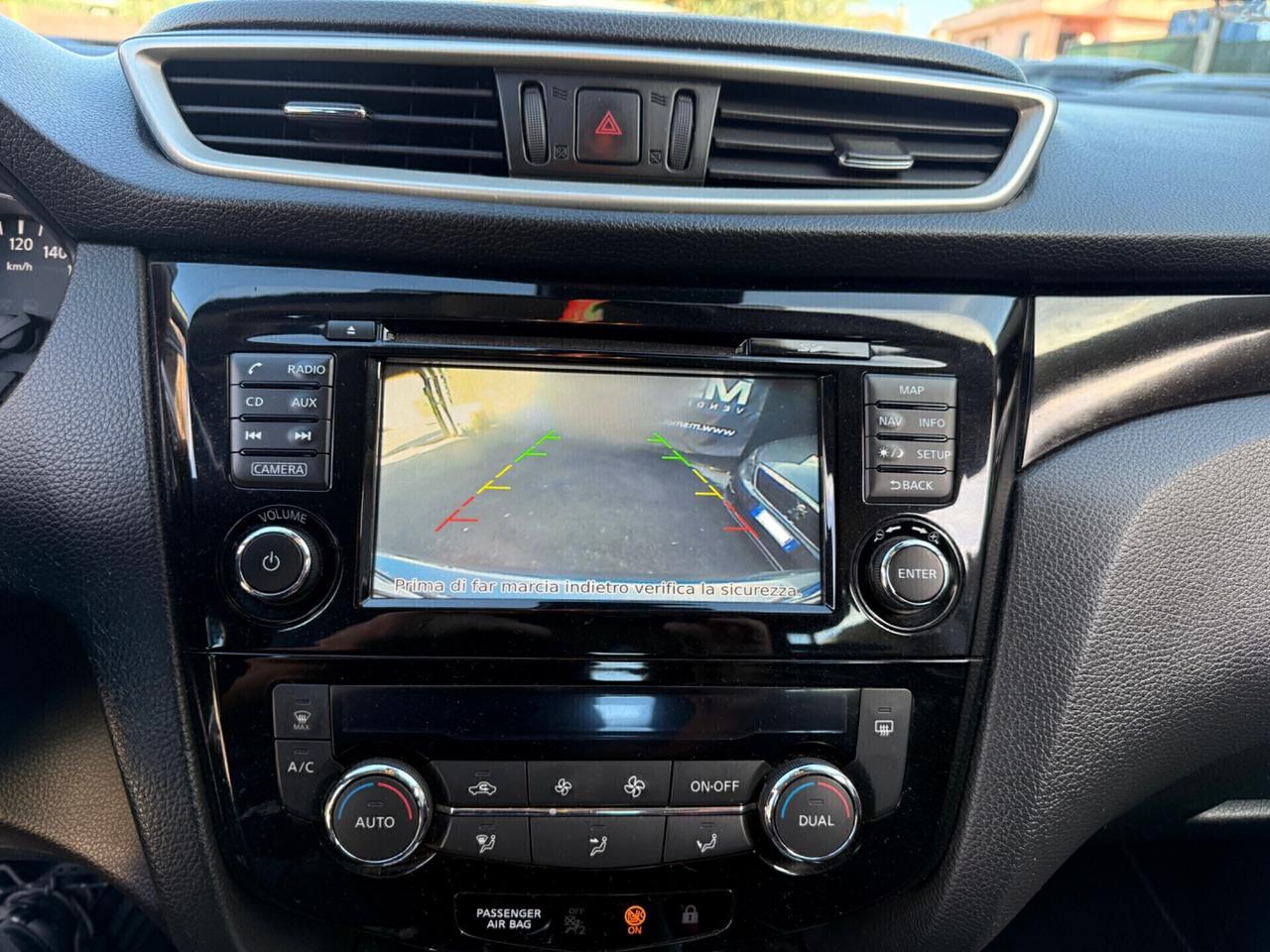 Nissan Qashqai 1.6 dCi 4WD 130cv - FINANZIABILE