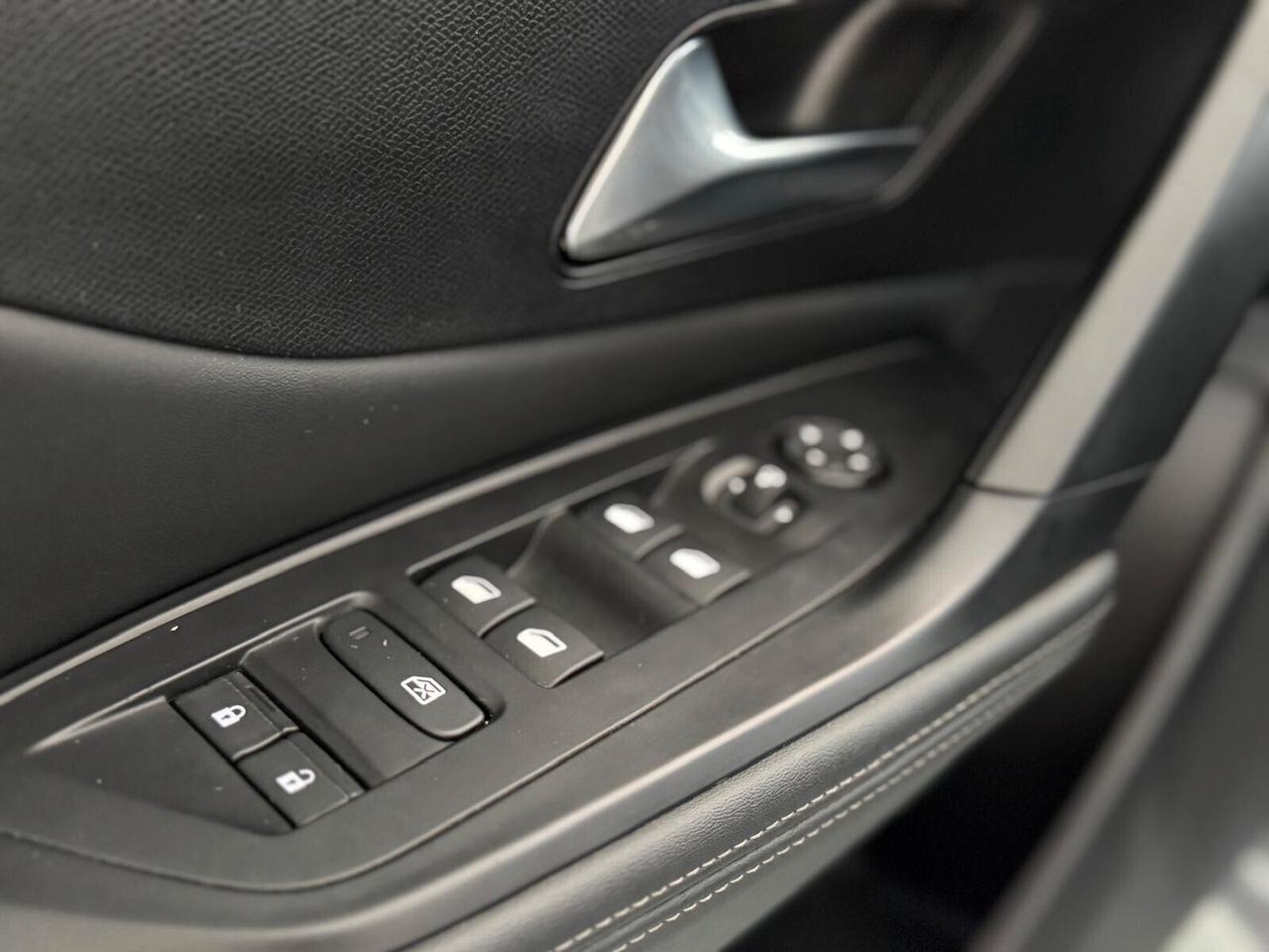 Peugeot 308 BlueHDi 130 S&S Allure Pack