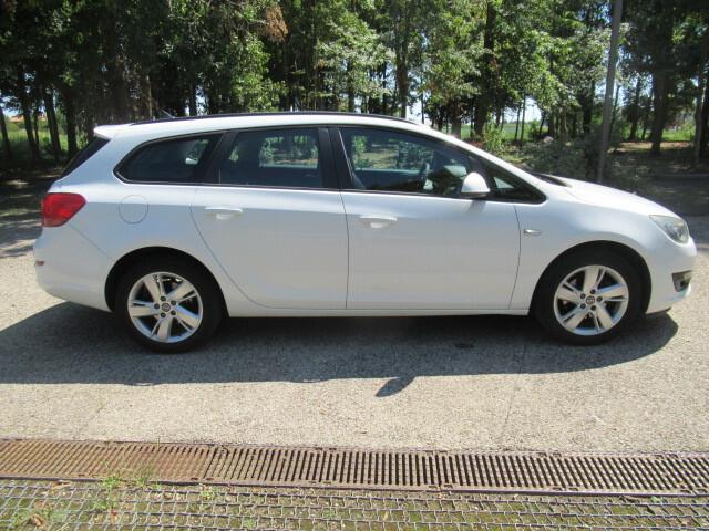Opel Astra 1.7 cdti AUTOCARRO n1 5 Posti Bollo 38 eu.