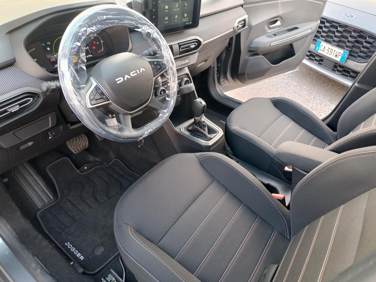 Dacia Jogger 1.6 Hybrid 140 5 posti Extreme